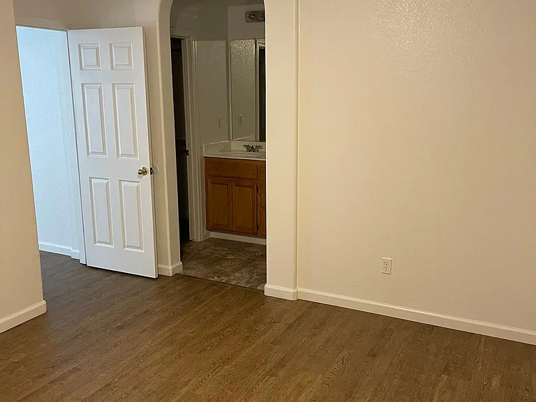 3139 Staysail St — Photo 11