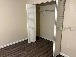 3 bed, 2.0 bath, 1390 sqft, $2,100 — Photo 2