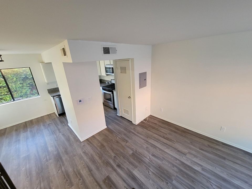Dining Rm and Kitchen