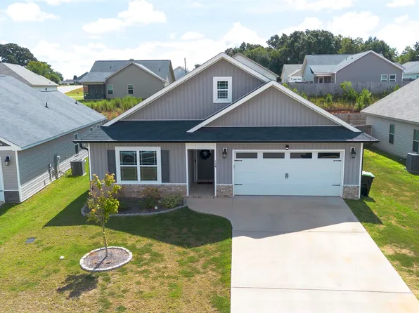 114 Red Tail Cir, Byron, GA 31008