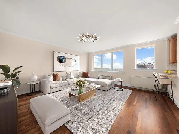 580 Crown St APT 313, Brooklyn, NY 11213