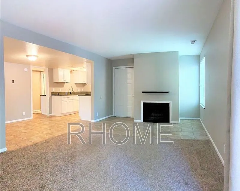 2 bed, 1.0 bath, 850 sqft, $1,149 — Photo 2