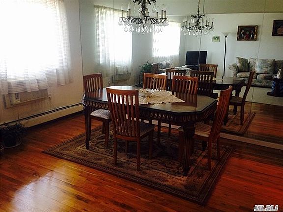 4th image of 22 N Forest Ave APT 3L