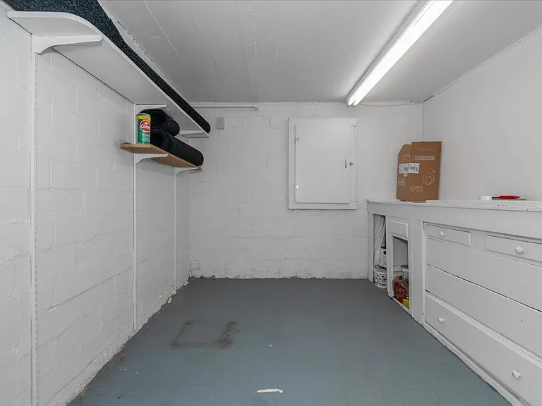 3160 Lake Ave — Photo 30