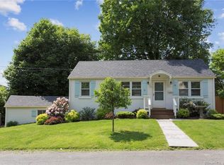 26 Holley St, Danbury, CT 06810