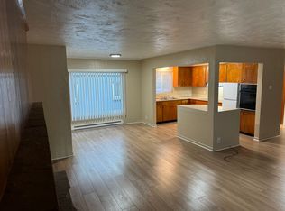 101-108 Dell Villa Dr SE #3801-3855, Salem, OR 97302