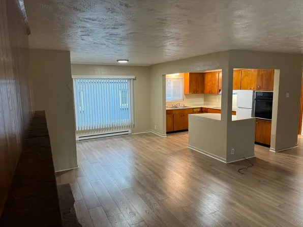 101-108 Dell Villa Dr SE #3801-3855, Salem, OR 97302