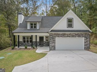 62 Dawn St, Newnan, GA 30263