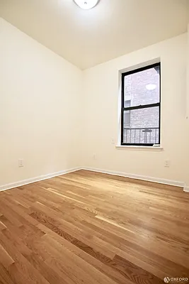 Rented by Oxford Property Group | media 10