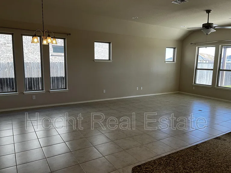 209 Double Mountain Rd — Photo 8
