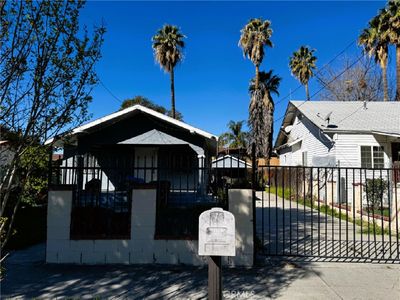 822 N Mountain View Ave, San Bernardino, CA, 92401