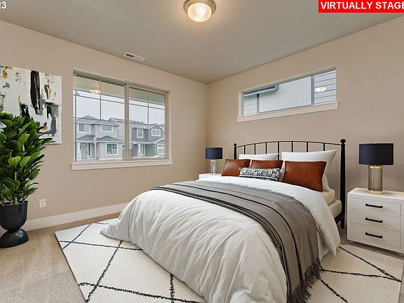 2nd image of 4226 SE 62nd Ave