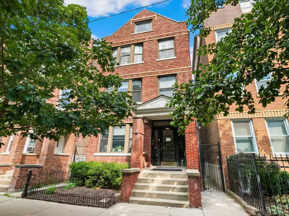 1033 N Wood St #3, Chicago, IL 60622
