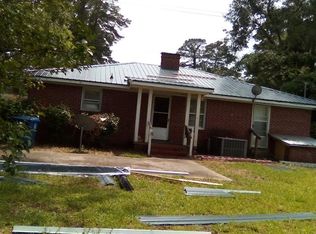 3305 Carey Rd, Kinston, NC 28504