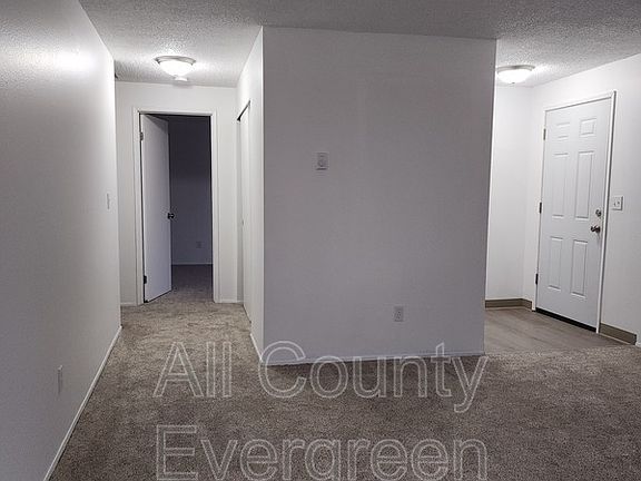 4th image of 904 31st St NE APT A