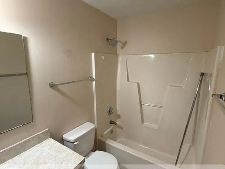 6858 Marlowe Dr — Photo 10