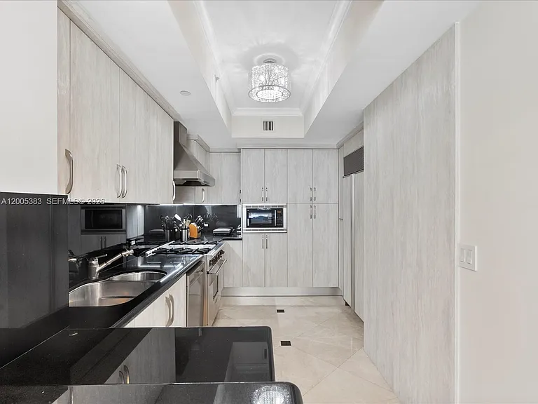 17875 Collins Ave #3305 — Photo 8