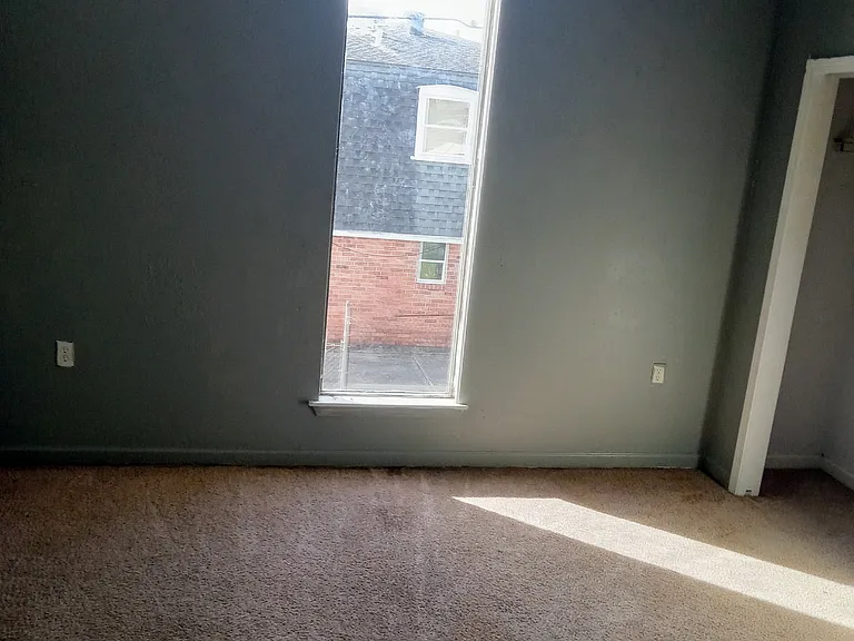3620 Laplace St — Photo 12