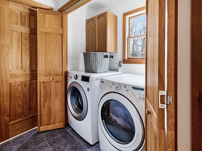 563 Montauk Hwy — Photo 20