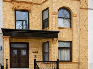 548 W Oakdale Ave, Chicago, IL 60657