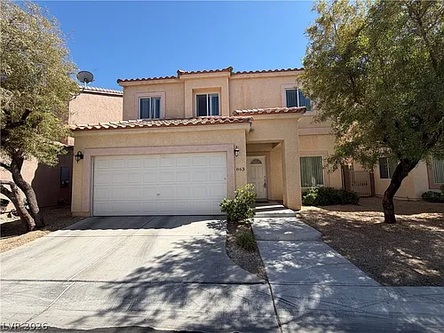 863 Park Walk Ave #- Photo 1