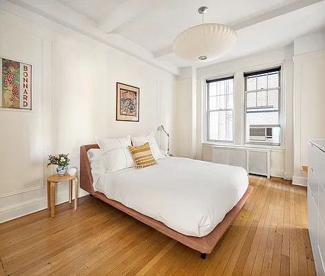 Sold by Compass | media 16