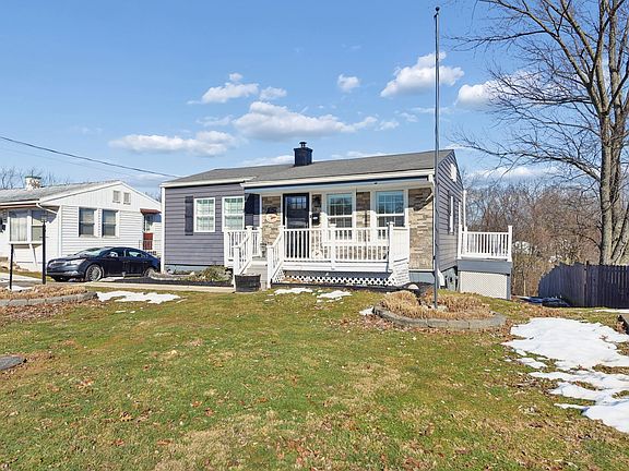 2nd image of 42 Goodridge Dr