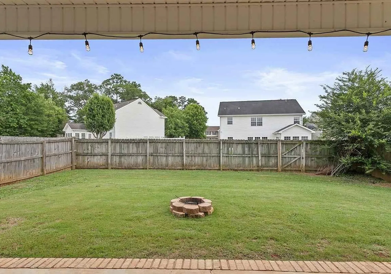 Coming Soon 5 Bedroom | 2.5 Bathroom Home — Photo 3