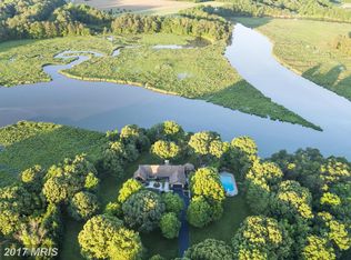 1822 Hatfield Rd, Huntingtown, MD 20639