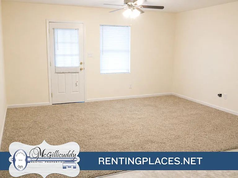 1246 Holden Dr — Photo 3