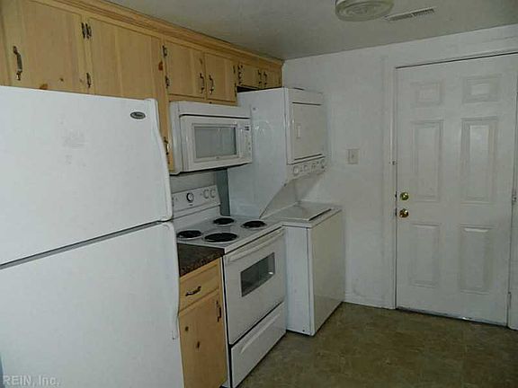 5th image of 1612 Higgins Ave