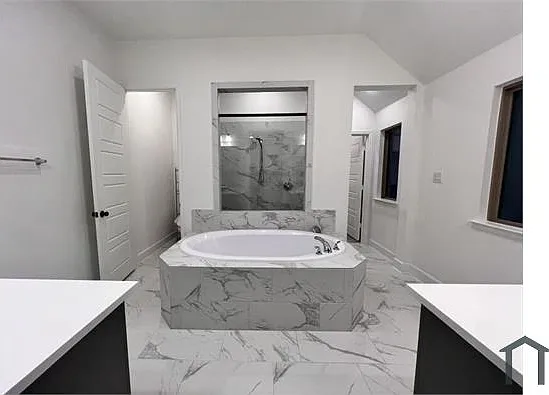 2524 Lafayette Dr — Photo 15