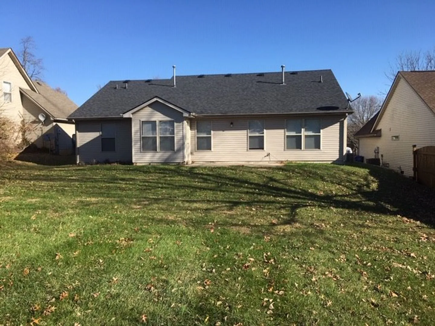 Short Term Rental 5-6 Months Ranch Home In Hamburg Area, Easy Access To Hamburg & Interstate 2026... — Photo 2