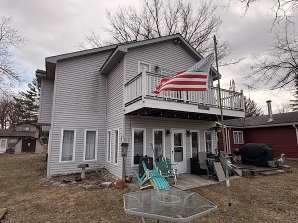 6567 Swallow Dr, Harrison, MI 48625