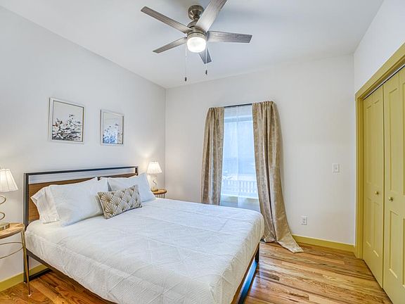 3rd image of 7 Sylvanella Ln