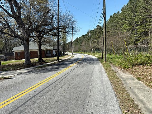 4th image of 1666 Connally Dr