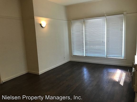 2nd image of 1410 G St APT 02
