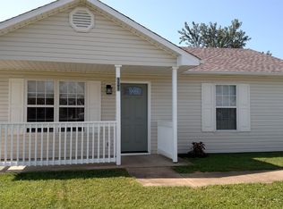 1105 Timothy Ave, Oak Grove, KY 42262