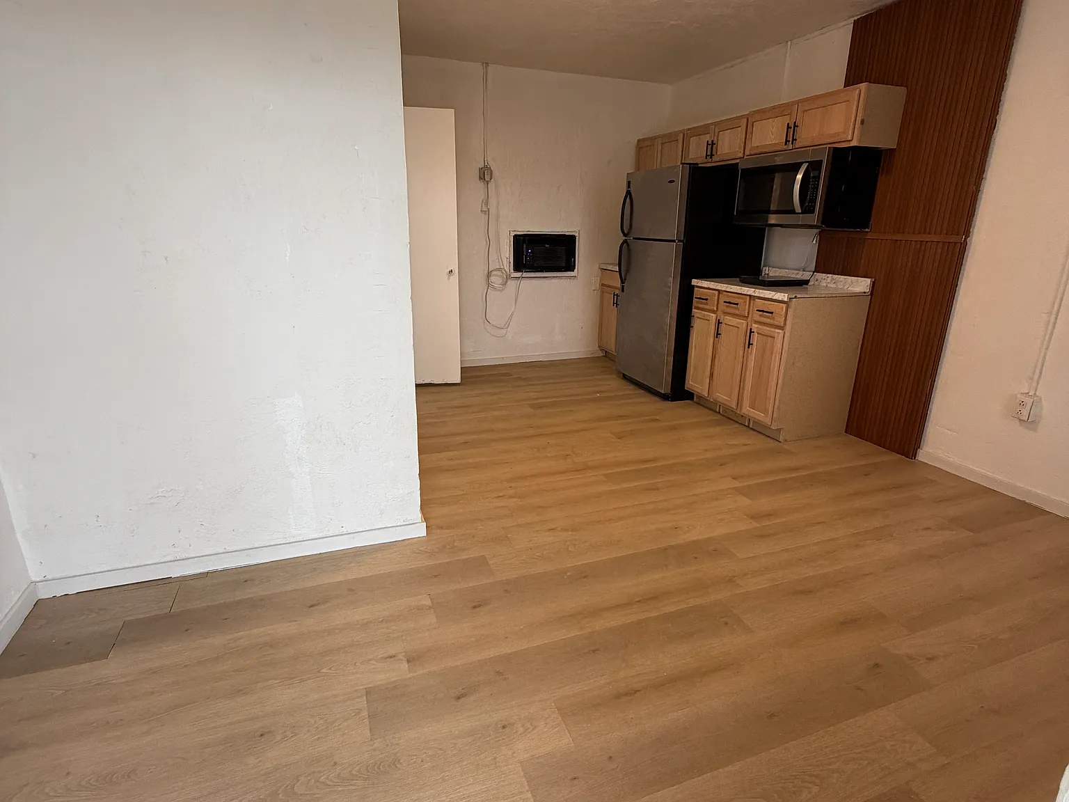 Studio, 280 sqft, $1,100 — Photo 4