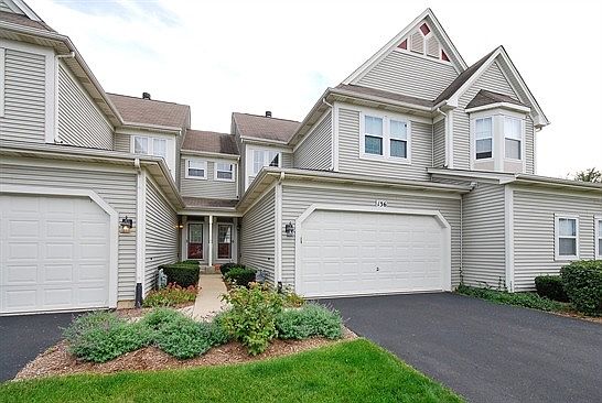 1st image of 136 Woodview Ct #136