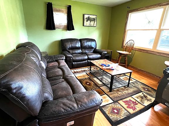 2nd image of 1403 Glendale Dr