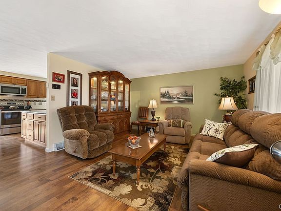 4th image of 5538 Piazza Ln