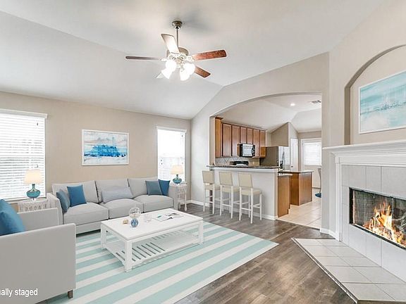 2nd image of 202 Gulf Winds Dr