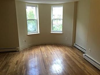 2nd image of 8 Albemarle Ct #3