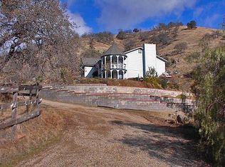 33879 Otter Ln, Squaw Valley, CA