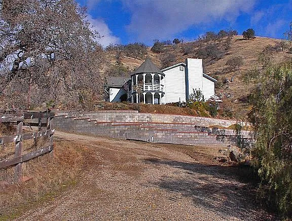 33879 Otter Ln photo 1