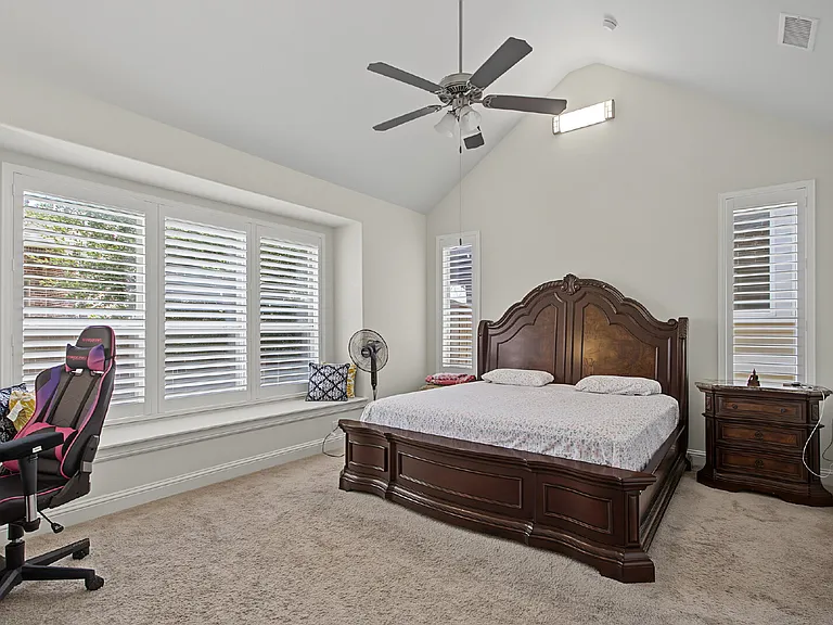 8701 Fairway Ln — Photo 9