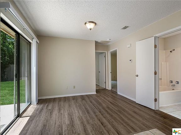 5th image of 966 Sundance St