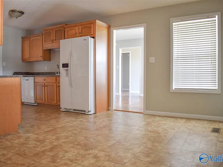 18201 Menefee Rd — Photo 13