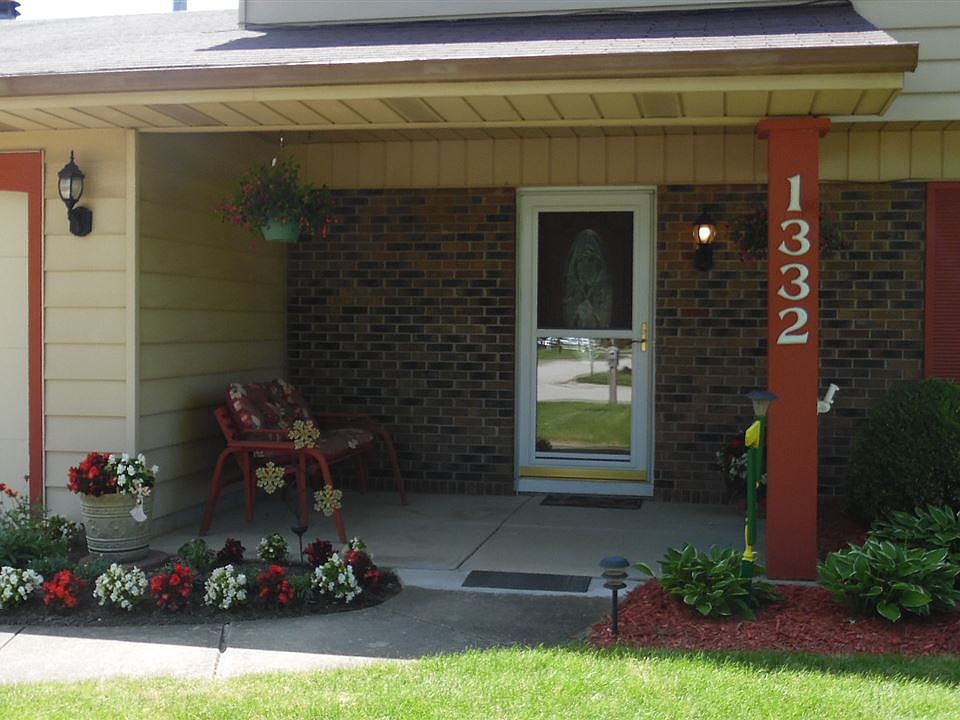 1332 Ridgewood Ln, Bluffton, IN 46714 Zillow